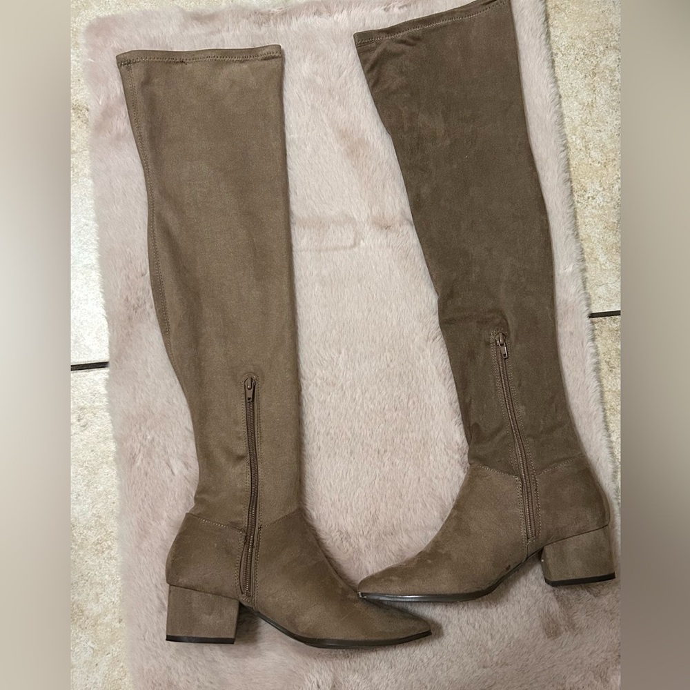 Steve Madden Tan Knee-High Women's Boots